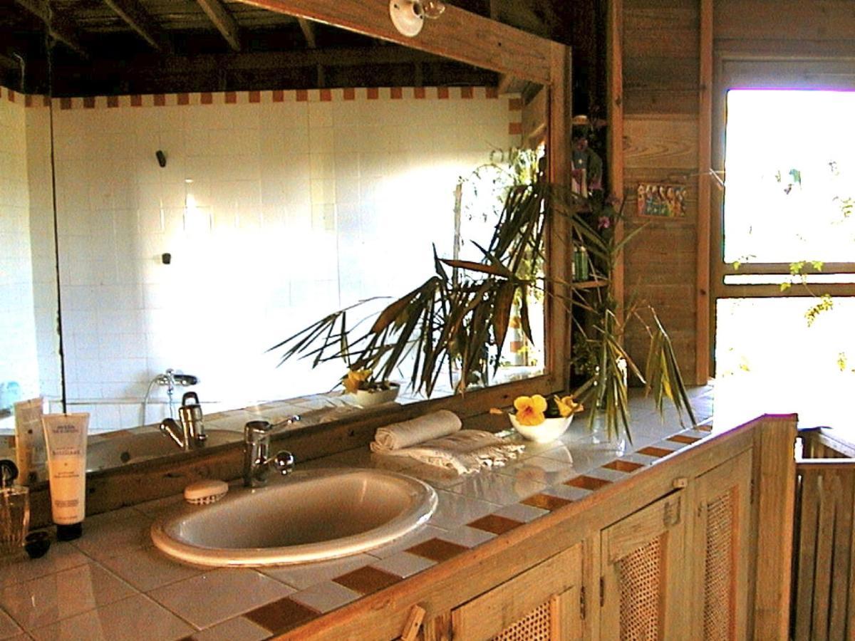 Roatan Bed & Breakfast Apartments 西区 外观 照片