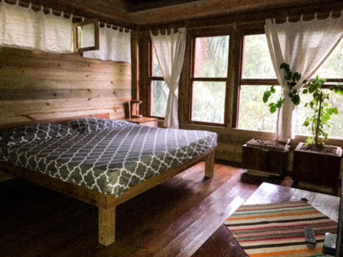 Roatan Bed & Breakfast Apartments 西区 外观 照片