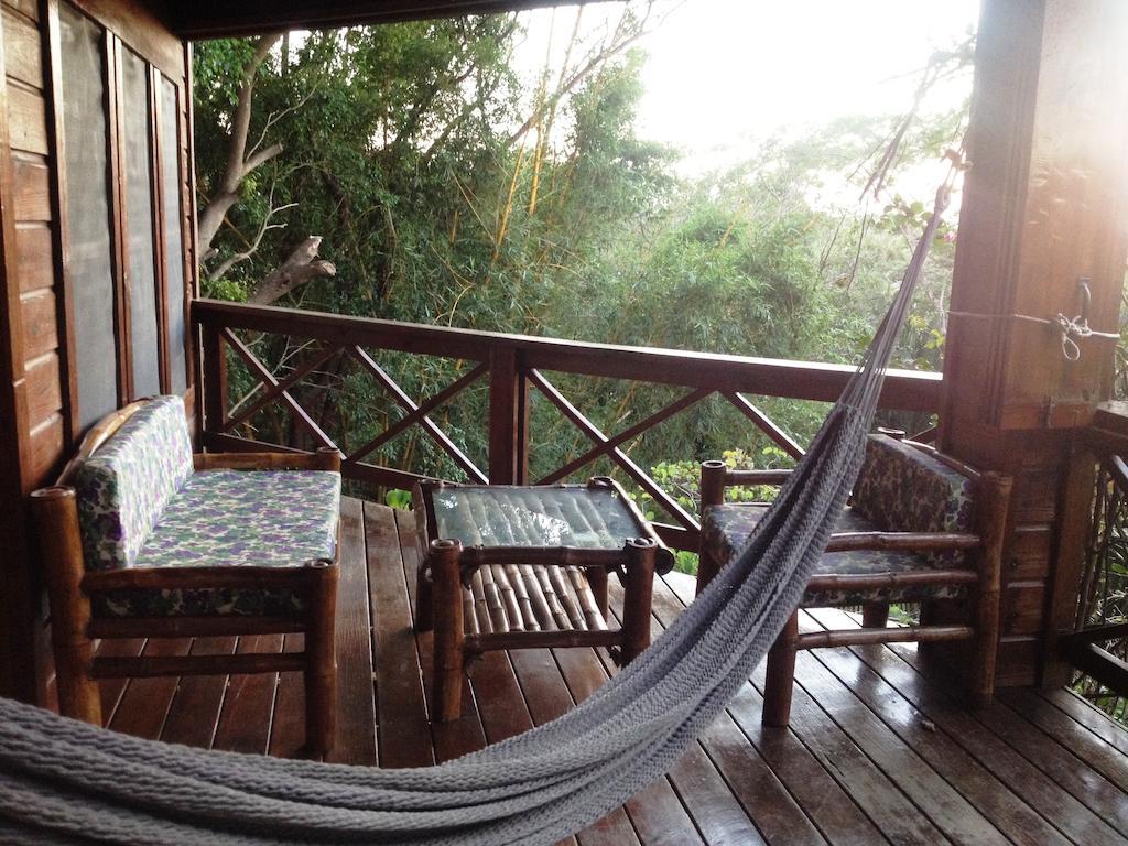 Roatan Bed & Breakfast Apartments 西区 外观 照片